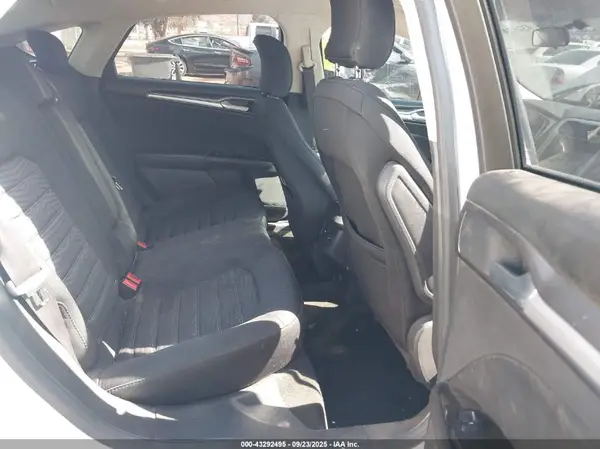 3FA6P0H7XGR247209 2016 FORD FUSION - Image 8