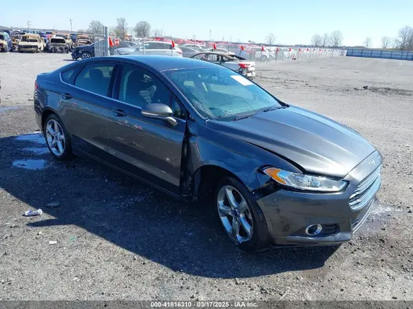 3FA6P0H7XGR266245 2016 FORD FUSION - Image 1