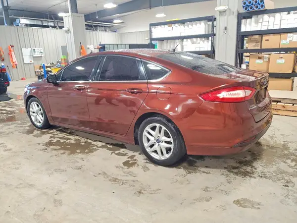 3FA6P0H7XGR299004 2016 FORD FUSION - Image 2