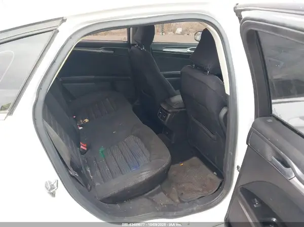 3FA6P0H7XGR306906 2016 FORD FUSION - Image 8