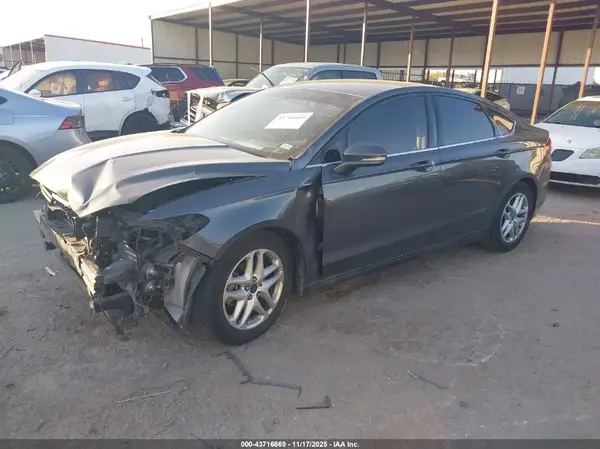 3FA6P0H7XGR307229 2016 FORD FUSION - Image 2