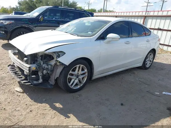 3FA6P0H7XGR317596 2016 FORD FUSION - Image 2