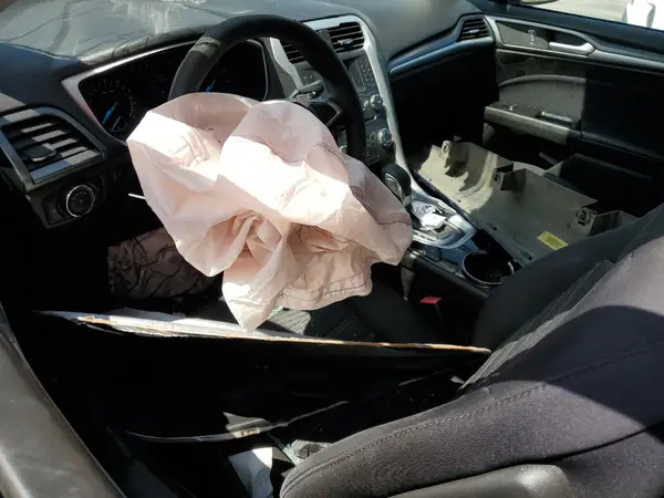 3FA6P0H7XGR330624 2016 FORD FUSION - Image 8