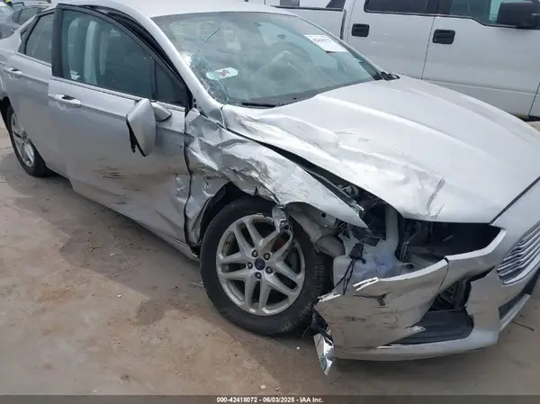 3FA6P0H7XGR331000 2016 FORD FUSION - Image 1