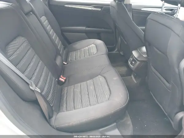 3FA6P0H7XGR331000 2016 FORD FUSION - Image 8