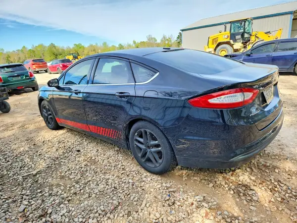 3FA6P0H7XGR392010 2016 FORD FUSION - Image 2