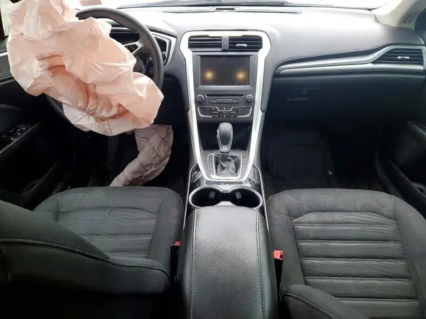 3FA6P0H7XGR394176 2016 FORD FUSION - Image 8