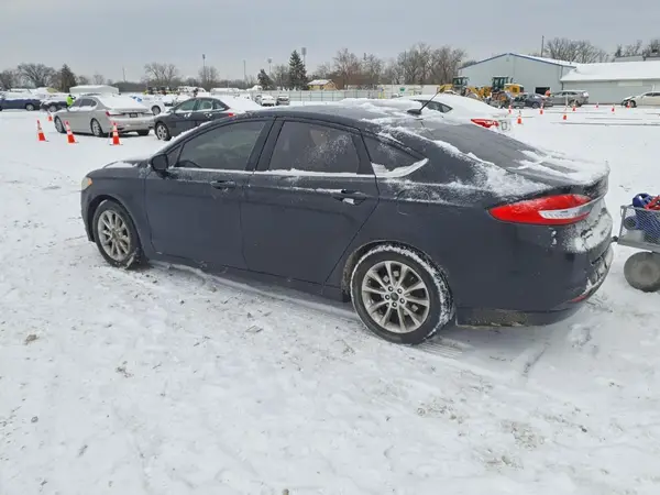 3FA6P0H7XHR102186 2017 FORD FUSION - Image 2