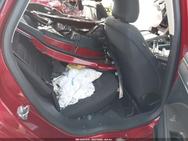 3FA6P0H7XHR104696 2017 FORD FUSION - Image 8
