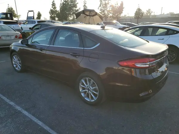 3FA6P0H7XHR110420 2017 FORD FUSION - Image 2