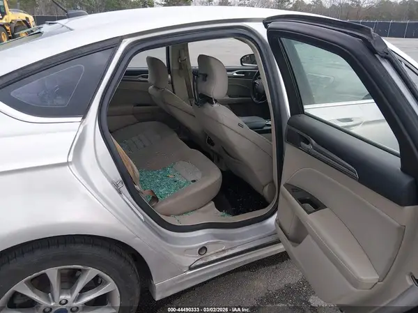 3FA6P0H7XHR146544 2017 FORD FUSION - Image 8