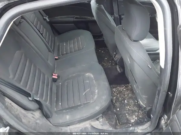 3FA6P0H7XHR149377 2017 FORD FUSION - Image 8