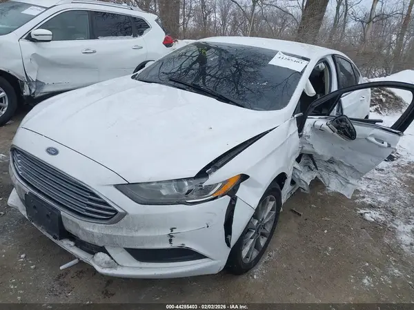 3FA6P0H7XHR151274 2017 FORD FUSION - Image 2