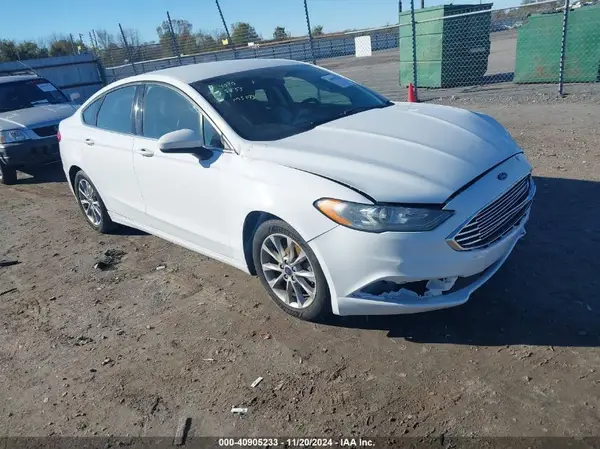 3FA6P0H7XHR151291 2017 FORD FUSION - Image 1