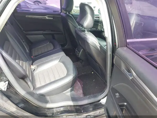 3FA6P0H7XHR156894 2017 FORD FUSION - Image 8