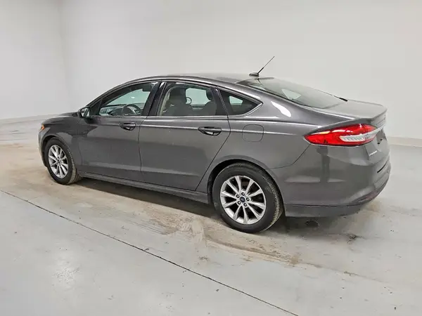 3FA6P0H7XHR158807 2017 FORD FUSION - Image 2