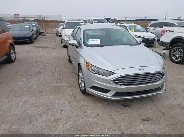 3FA6P0H7XHR164204 2017 FORD FUSION - Image 1