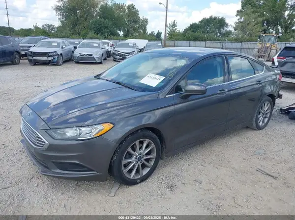 3FA6P0H7XHR182850 2017 FORD FUSION - Image 2