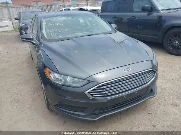 3FA6P0H7XHR202465 2017 FORD FUSION - Image 1
