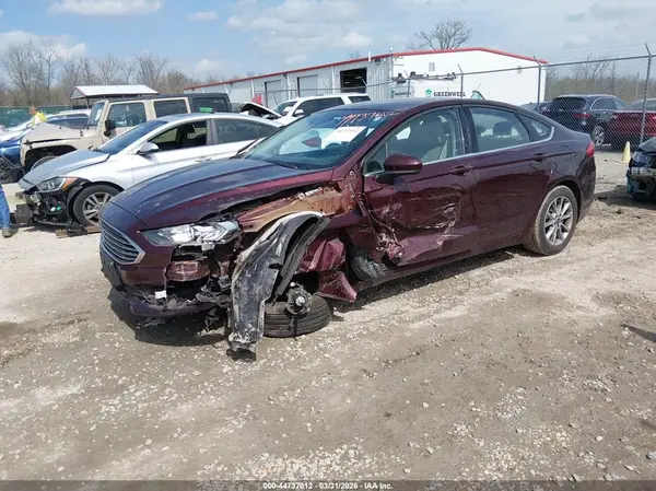 3FA6P0H7XHR204684 2017 FORD FUSION - Image 2