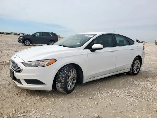 3FA6P0H7XHR206158 2017 FORD FUSION - Image 1