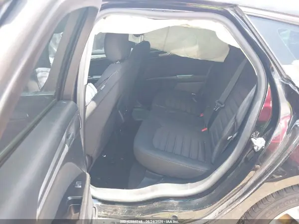 3FA6P0H7XHR206323 2017 FORD FUSION - Image 8