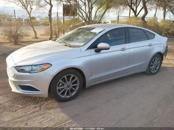 3FA6P0H7XHR207438 2017 FORD FUSION - Image 2