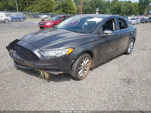 3FA6P0H7XHR212008 2017 FORD FUSION - Image 2
