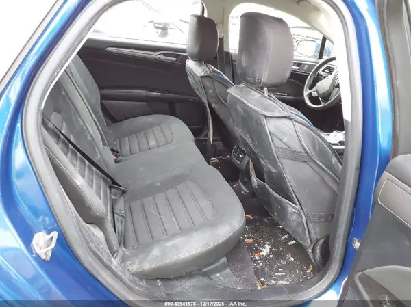 3FA6P0H7XHR217614 2017 FORD FUSION - Image 8