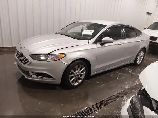 3FA6P0H7XHR219895 2017 FORD FUSION - Image 2