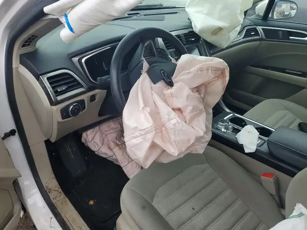 3FA6P0H7XHR222201 2017 FORD FUSION - Image 8