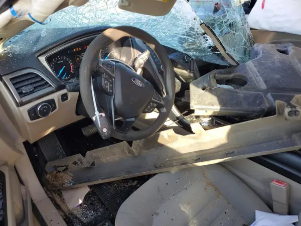 3FA6P0H7XHR224420 2017 FORD FUSION - Image 8