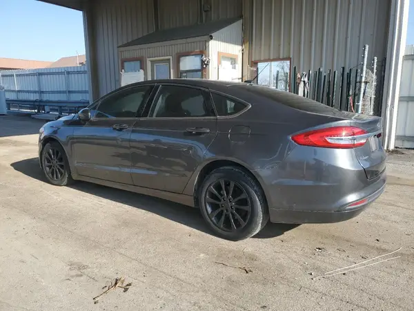 3FA6P0H7XHR226250 2017 FORD FUSION - Image 2