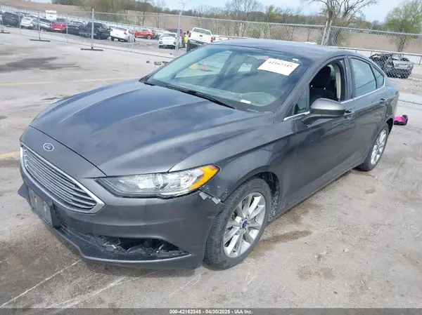 3FA6P0H7XHR228922 2017 FORD FUSION - Image 2