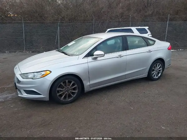 3FA6P0H7XHR243503 2017 FORD FUSION - Image 2