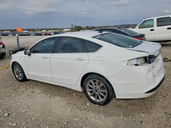 3FA6P0H7XHR279028 2017 FORD FUSION - Image 2