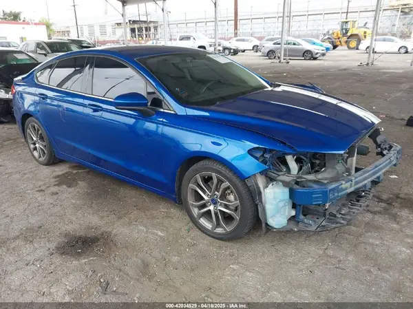 3FA6P0H7XHR294399 2017 FORD FUSION - Image 1