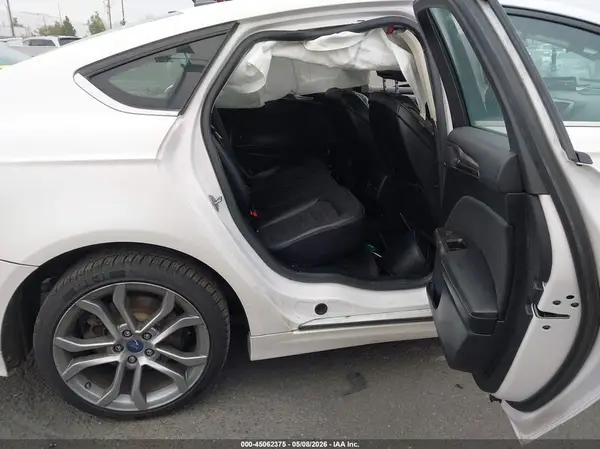 3FA6P0H7XHR302713 2017 FORD FUSION - Image 8