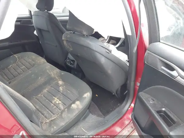 3FA6P0H7XHR321228 2017 FORD FUSION - Image 8