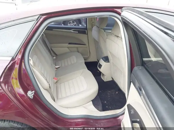 3FA6P0H7XHR328440 2017 FORD FUSION - Image 8