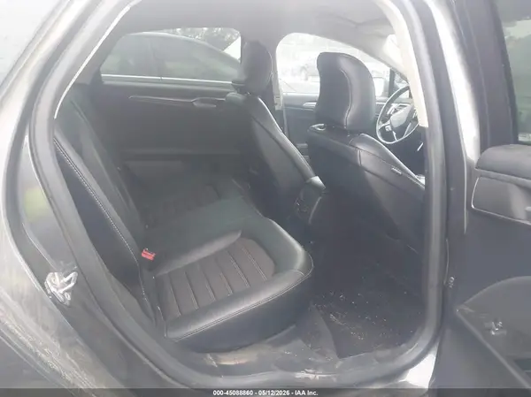 3FA6P0H7XHR335825 2017 FORD FUSION - Image 8
