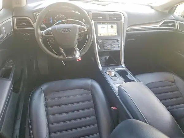3FA6P0H7XHR339728 2017 FORD FUSION - Image 8