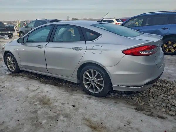 3FA6P0H7XHR370445 2017 FORD FUSION - Image 2