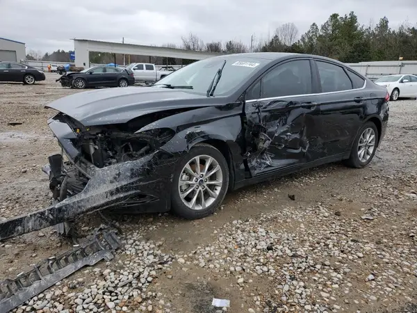 3FA6P0H7XHR383003 2017 FORD FUSION - Image 1
