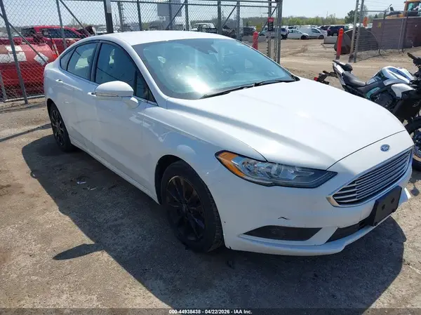 3FA6P0H7XHR389304 2017 FORD FUSION - Image 1