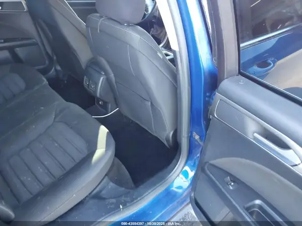 3FA6P0H7XHR392834 2017 FORD FUSION - Image 8