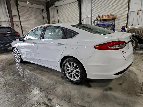 3FA6P0H7XHR398164 2017 FORD FUSION - Image 2