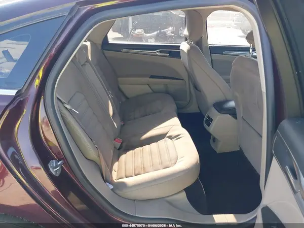3FA6P0H7XHR399248 2017 FORD FUSION - Image 8