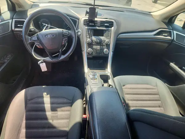 3FA6P0H7XHR402519 2017 FORD FUSION - Image 8