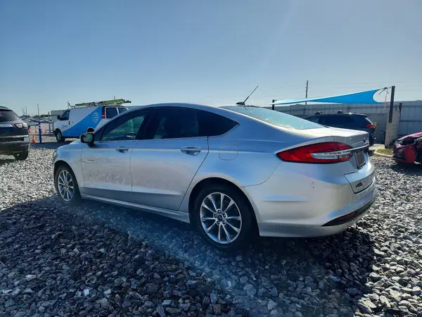 3FA6P0H7XHR403041 2017 FORD FUSION - Image 2